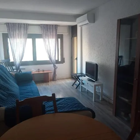 公寓 Barcelona Beach 比利亚努埃瓦-赫尔特鲁